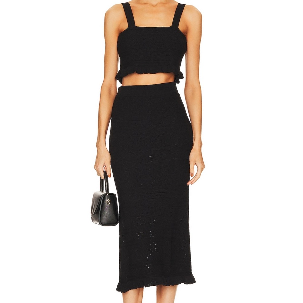 Karina Grimaldi Black Ruffled Pencil Midi Skirt and tank top